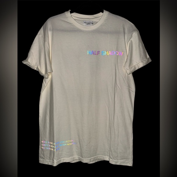 📸 NWT! Half Shadow No Fake Friends 3M Reflective Aurora Unisex Tshirt - Picture 6 of 16